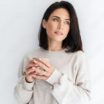 Portrait de Lola sur Plateforme Voyance