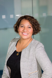 Portrait de Nora sur Plateforme Voyance