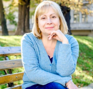 Portrait de Malouine Servane sur Plateforme Voyance