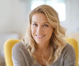 Portrait de Lydia sur Plateforme Voyance