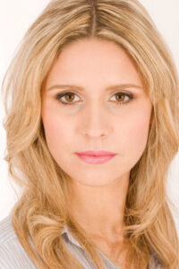 Portrait de Marina sur Plateforme Voyance